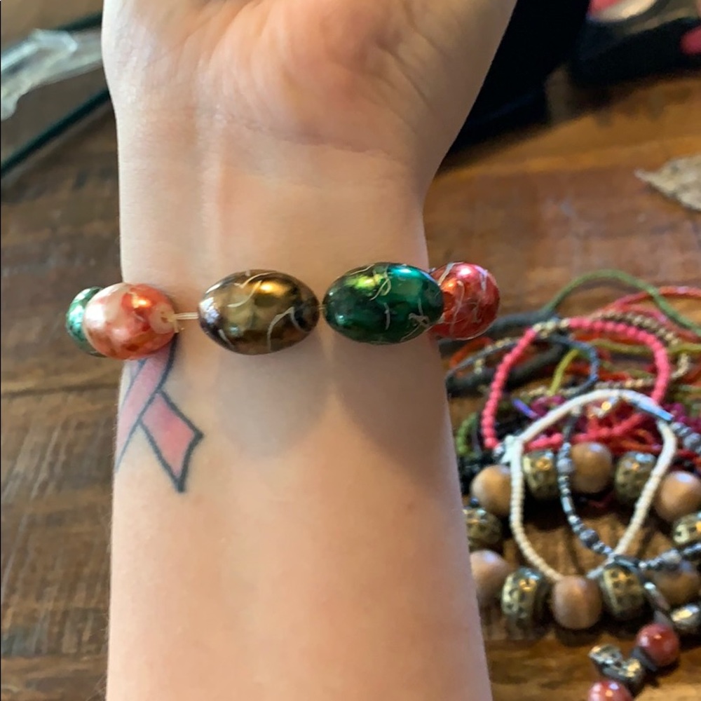 Different chunky bracelets - Picture 3 of 6
